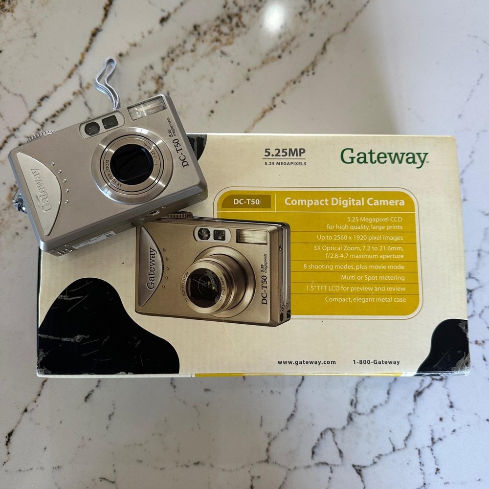VTG Y2K Gateway DC-T50 Compact Digital Camera 5.25MP Silver Vintage Digicam